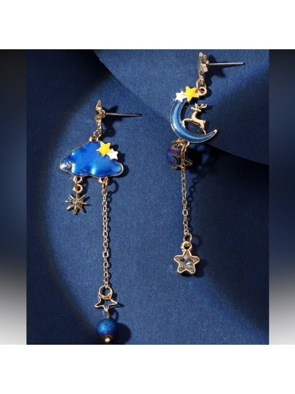 Celestial Moon & Cloud Dangle A1629 - Picture 2 of 4